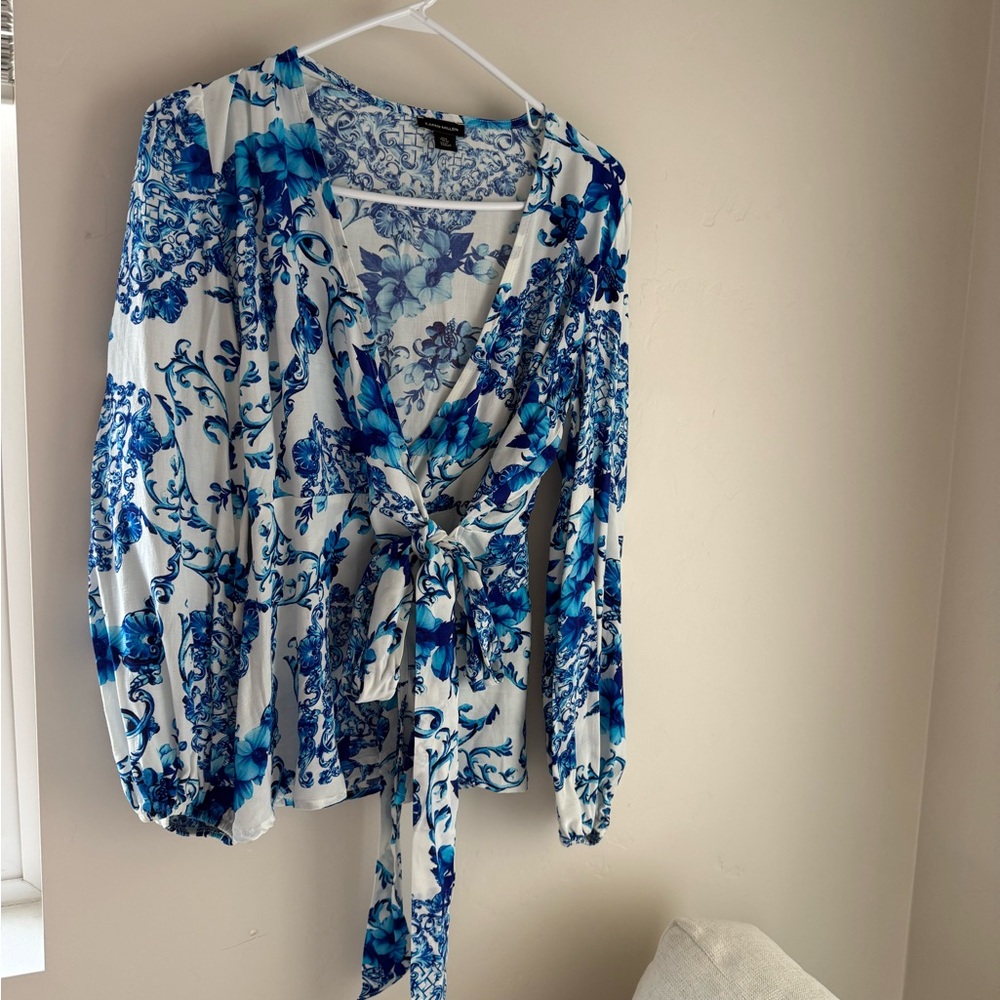 Karen Millen Blue & White Floral Tie-Front wrap Blouse 4